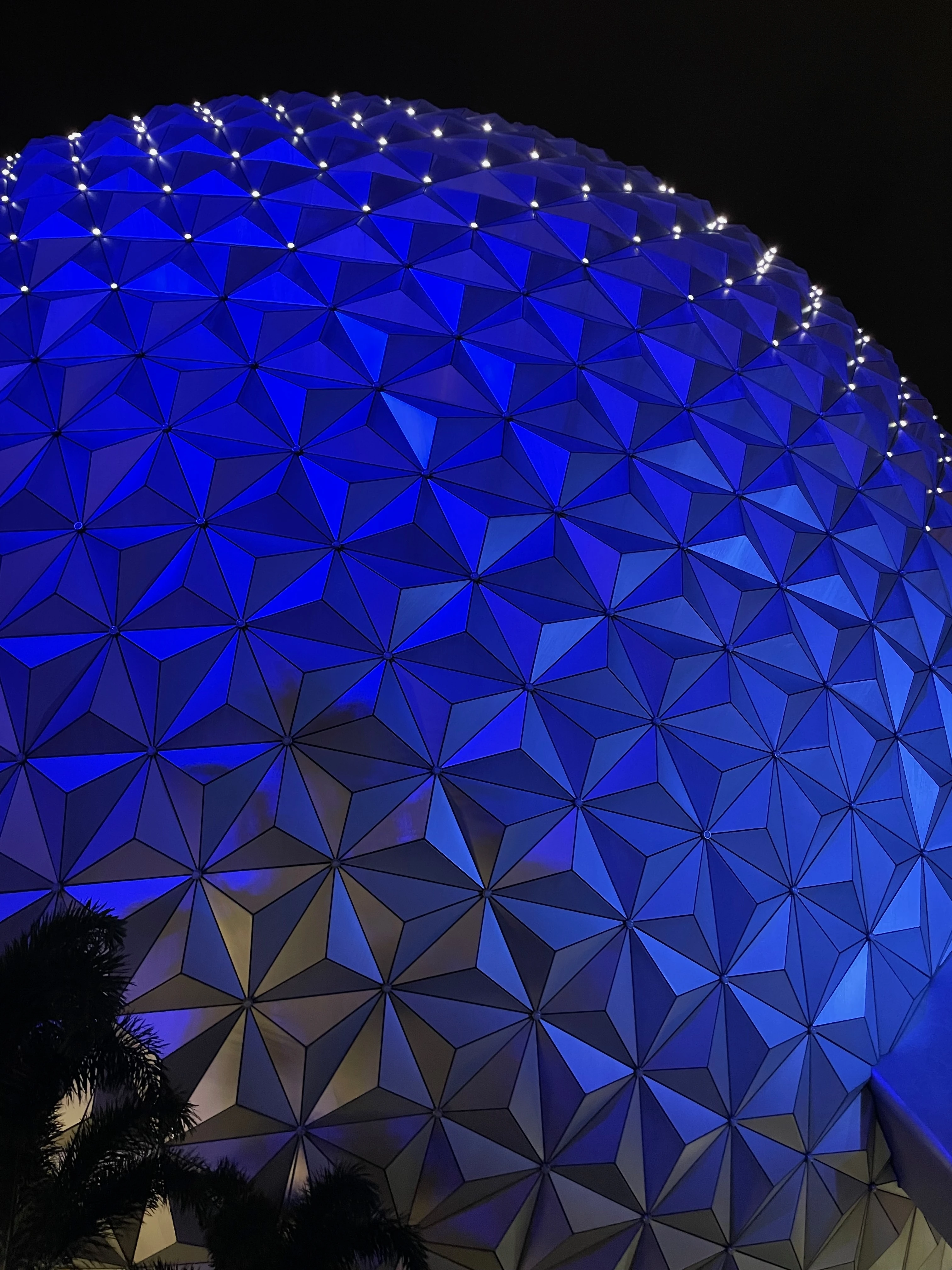 EPCOT park map showing Future World, World Showcase, and all pavilions